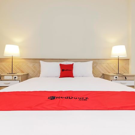 Reddoorz Premium Near Ragunan Zoo 2 Yakarta Exterior foto