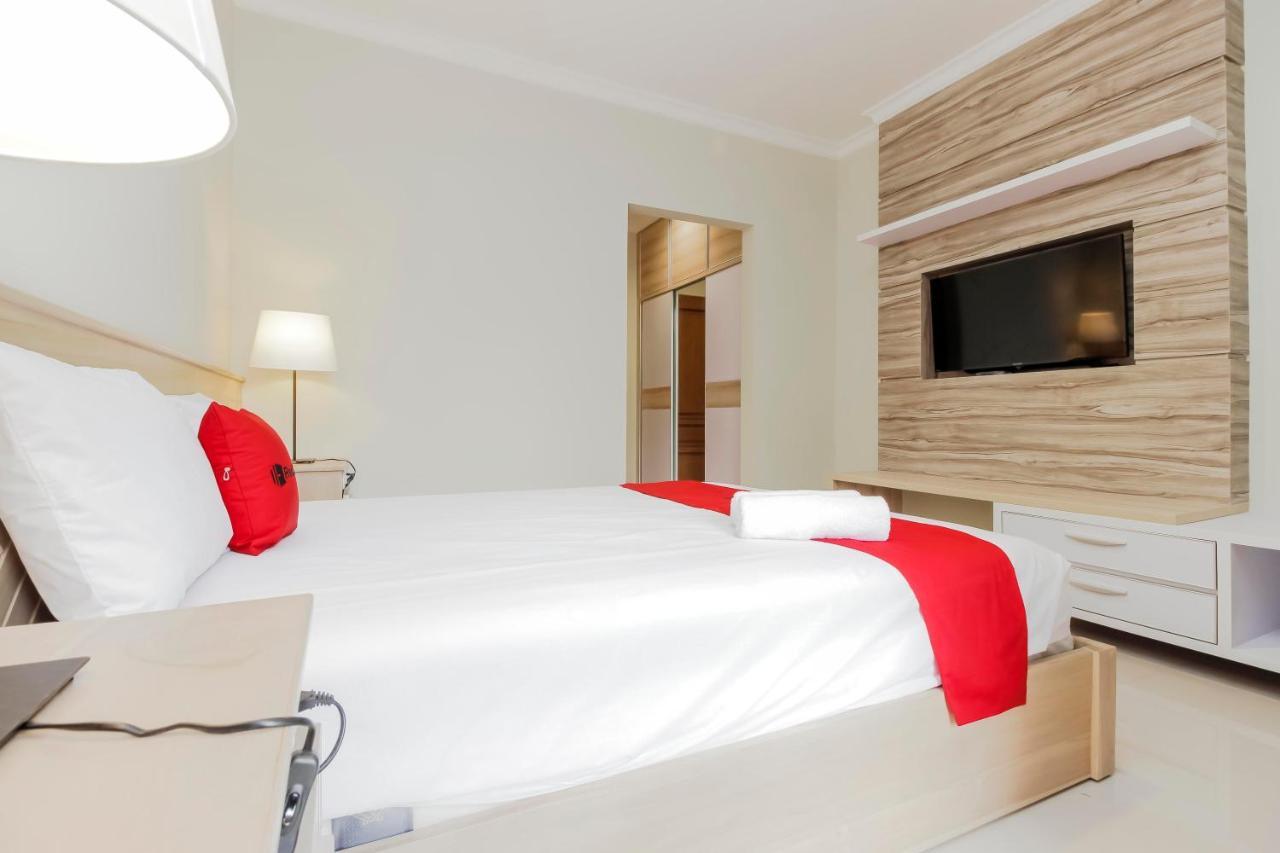 Reddoorz Premium Near Ragunan Zoo 2 Yakarta Exterior foto
